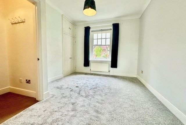 Flat 4, Winchester photo 5