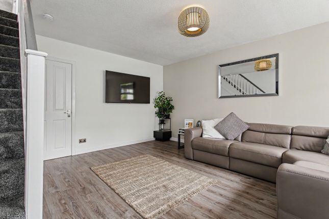 24, Alloway Crescent, Paisley photo 3