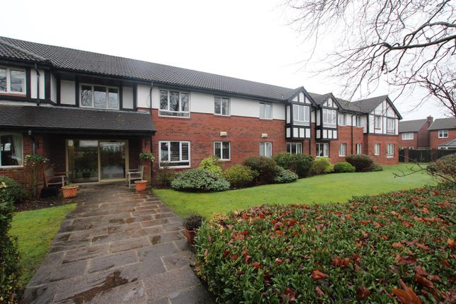 Flat for sale in Rydal Court, Kingsbury Avenue, Bolton