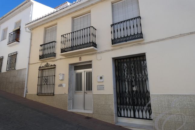 Town house for sale in Periana, Axarquia, Andalusia, Spain