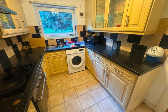 17 Gray Court, Gray Road, Sunderland photo 3
