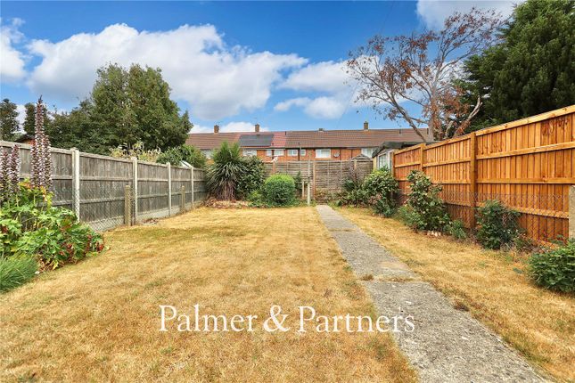326, Hawthorn Drive, Suffolk photo 3