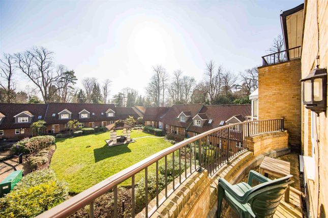 20, Beech Court, Willicombe Park, Tunbridge Wells photo 2