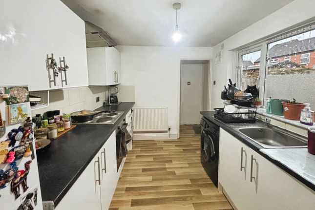 Flat 2 , 53, Coltman Street, Hull photo 3