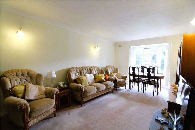 8, Grassmere Court, 20, Village Road, Middlesex photo 2