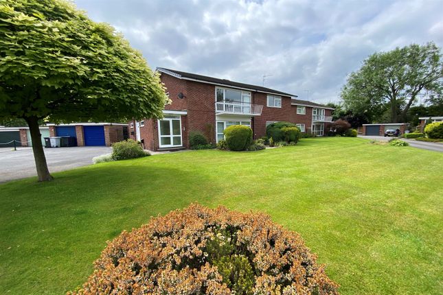 Thumbnail Flat for sale in Fulshaw Court, Wilmslow