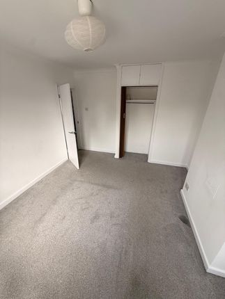 70, Hall Place Cre, Bexley photo 5