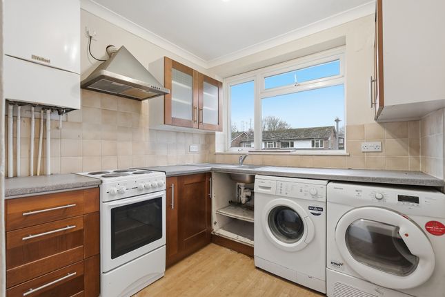 18, Sycamore Drive, St. Albans photo 4