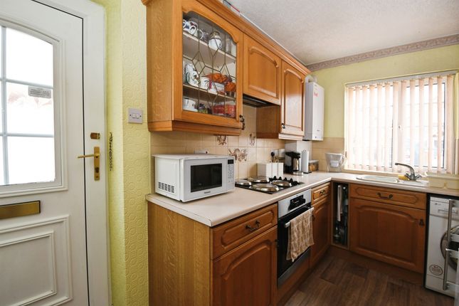 81, Hilton Avenue, Scunthorpe photo 4