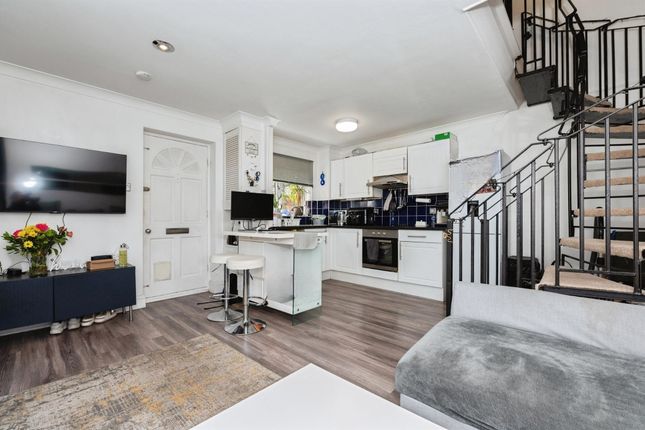 40, Pagette Way, Grays photo 4