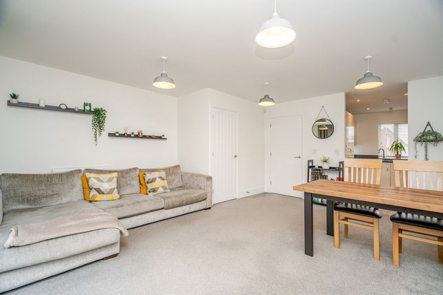 23, Shepton Road, Milton Keynes photo 4