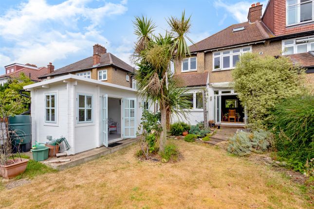 228, West Barnes Lane, Motspur Park photo 3