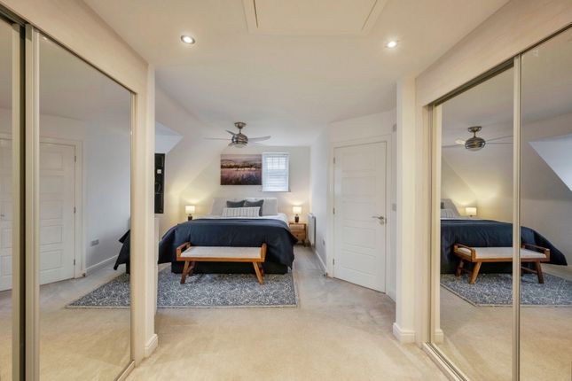 8, Hunter Road, Doncaster photo 4