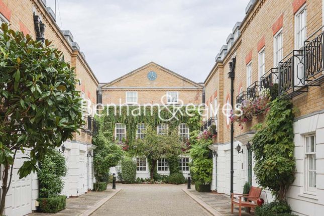 Town house to rent in Farrier Walk, Chelsea
