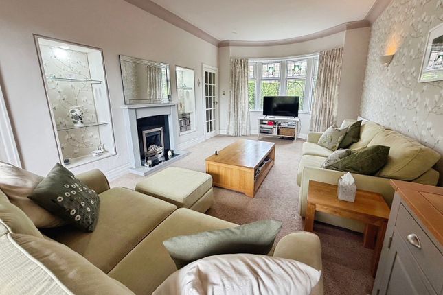 113, Bradford Road, Shipley photo 2