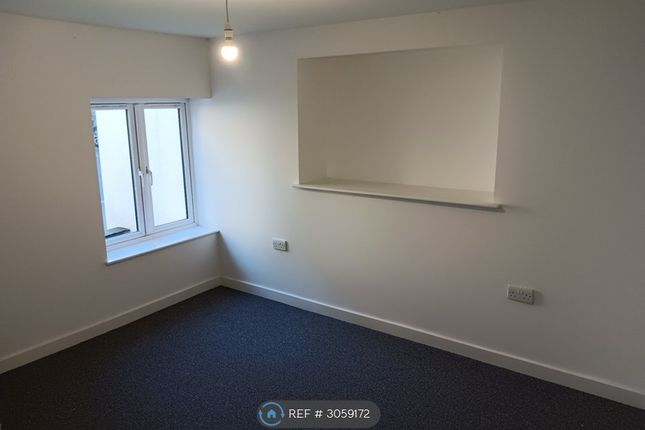 Plum Tree Court, Fore Street, Ivybridge photo 4