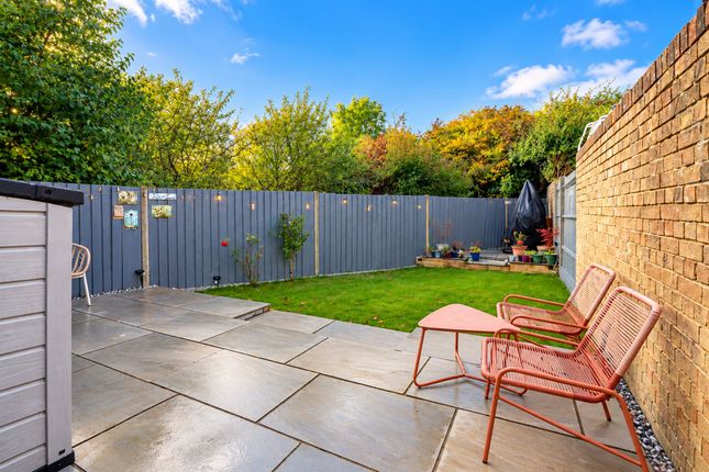 11 Charlotte Close, Chatham photo 4
