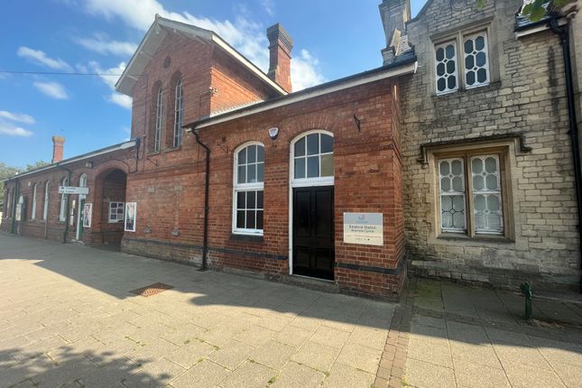 Office to let in Station Road, Sleaford