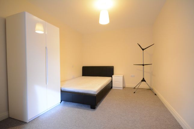 Flat to rent in St Marys Court, St. Marys Gate, Nottingham