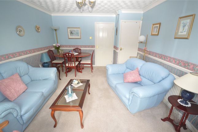 20, Chalkdown, Bedfordshire photo 2