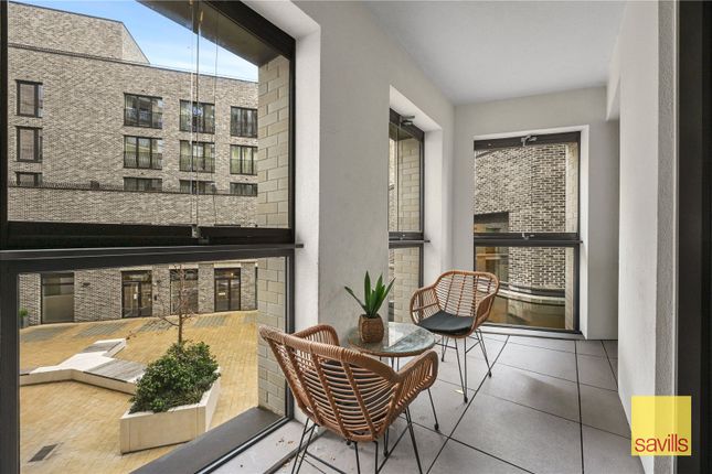 Apartment 1, Conquest Tower, 130, Blackfriars Road, London photo 3