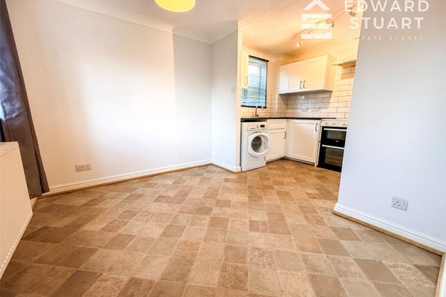 83, Turnstone Way, Peterborough photo 4