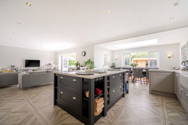 Huntingfield,, The Drive, Chislehurst photo 2