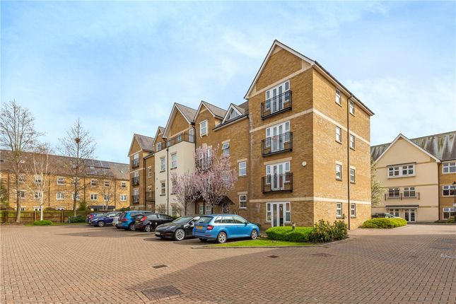 Flat for sale in Elizabeth Jennings Way, Oxford, Oxfordshire