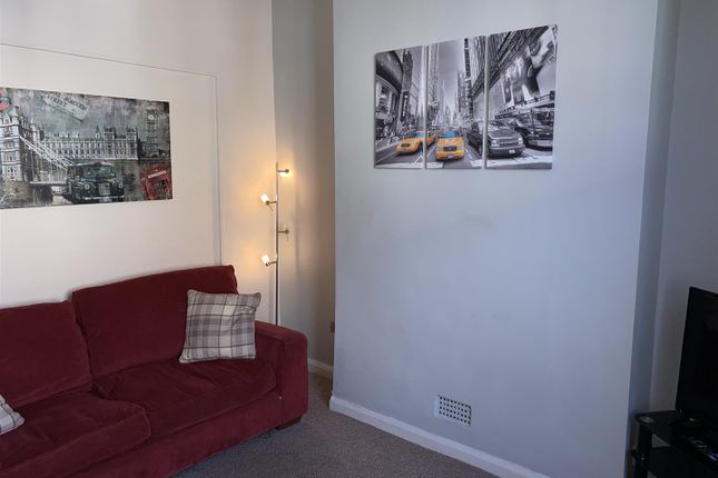 Room to rent in Grafton Street, Hull
