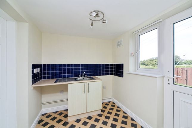 29, Trearddur Road, Holyhead photo 4
