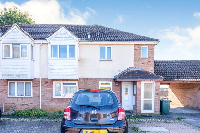 Thumbnail Flat for sale in Barcombe Close, Banbury, Oxfordshire