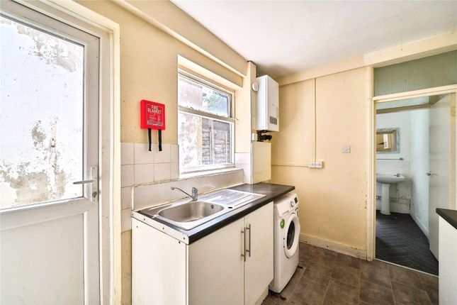 10, Tennyson Road, London photo 5