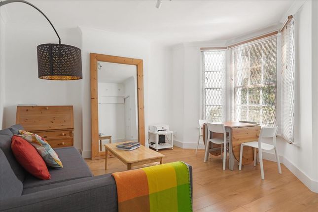 Thumbnail Flat to rent in Bramber Road, London