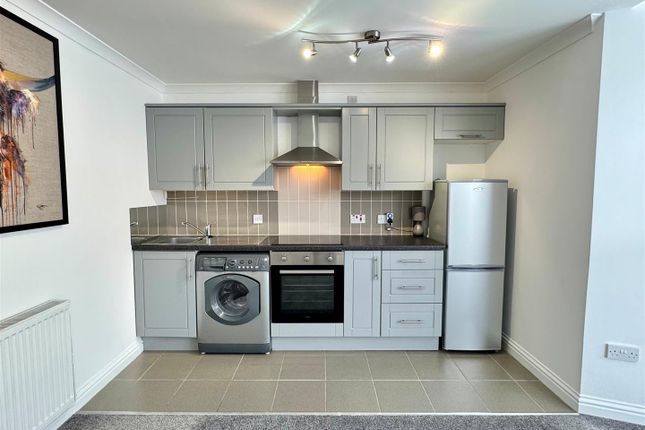 Flat 1, 20, Jubilee Street, Cornwall photo 4