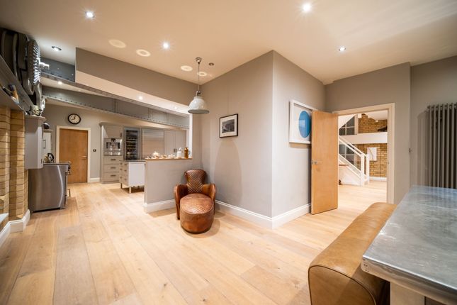 Penthouse for sale in Hatton Manor, Cotes Heath