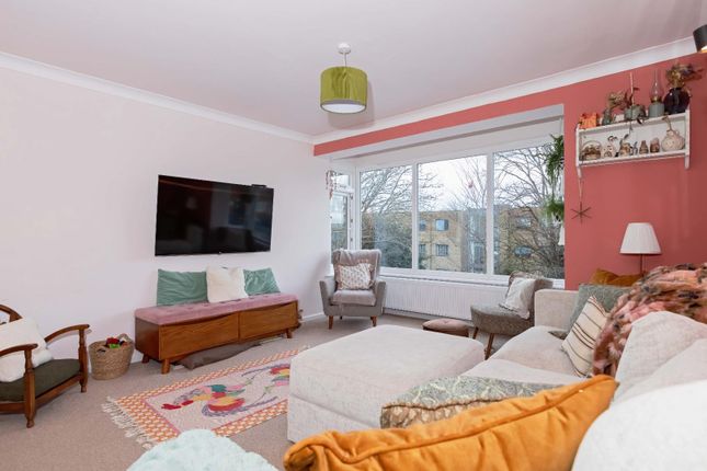 30 Gannet House, Goldstone Crescent, Hove photo 3