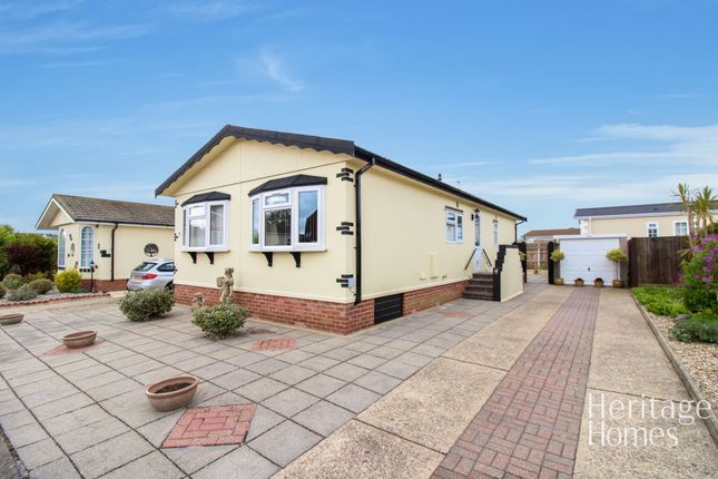 Thumbnail Mobile/park home for sale in Sunninghill Close, Bradwell, Great Yarmouth