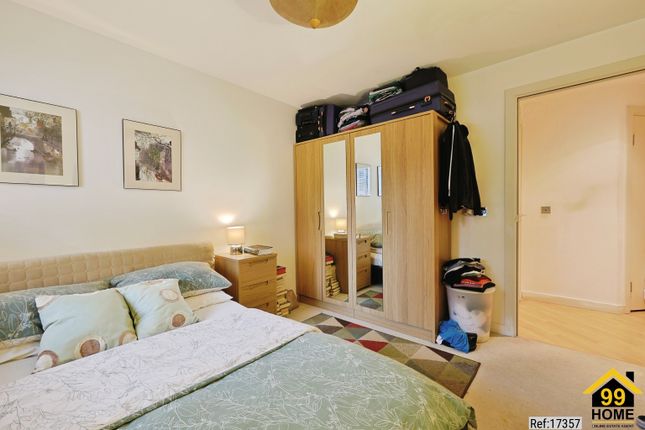 Flat 5, Ismailia, 20 Townmead Road photo 4