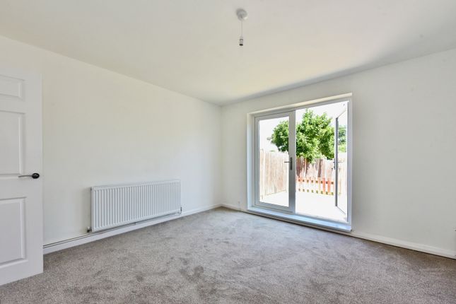 31, St. Edmunds Avenue, Rotherham photo 4