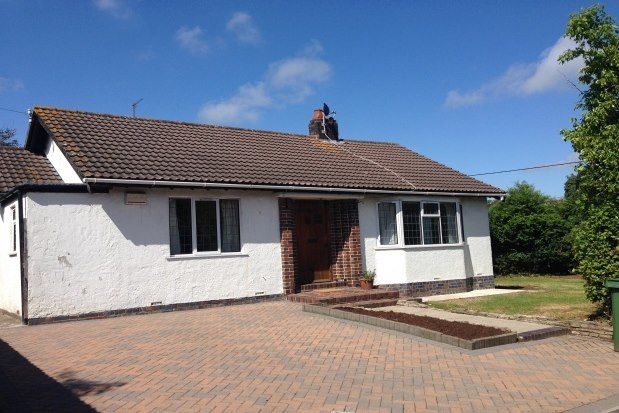 Thumbnail Bungalow to rent in The Close, Henbury, Bristol