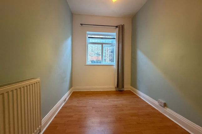Nibthwaite Road, Harrow photo 5