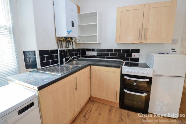 Flat 2, 10, Collingwood Villas, Plymouth photo 4