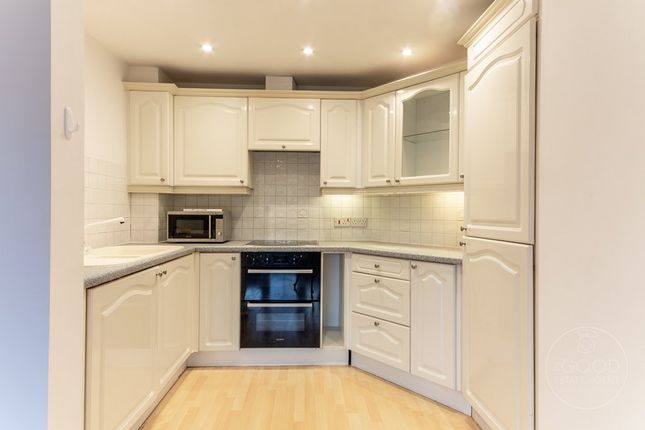 2, Wilmslow Court, Wilmslow photo 3