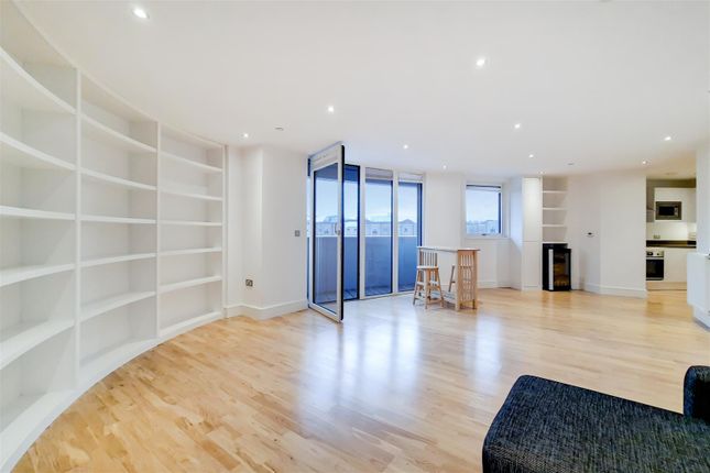 Thumbnail Flat for sale in Admirals Tower, Greenwich