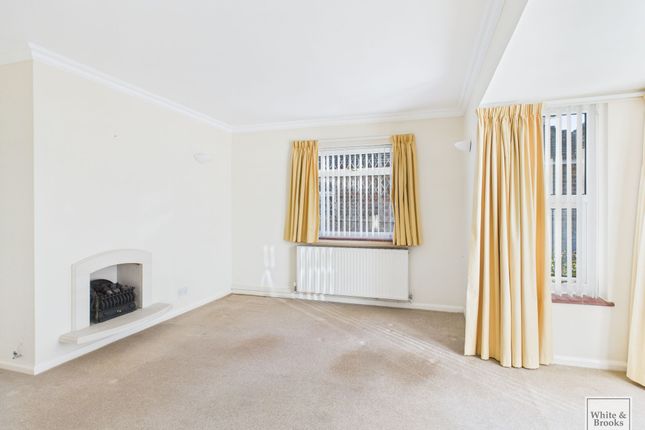 9 Highland Road, Chichester photo 3