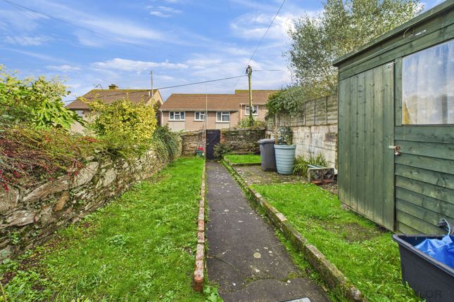 16 Molesworth Terrace, Torpoint photo 4