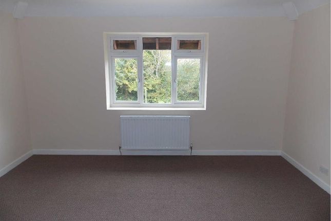 Property to rent in Duffryn Crescent, Bryncae, Pontyclun