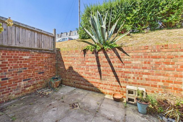 11, Crown Gardens, Brighton photo 4