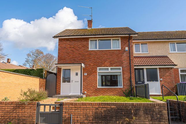 2-bed house on 11 Dorstone Walk, Cwmbran, £200,000