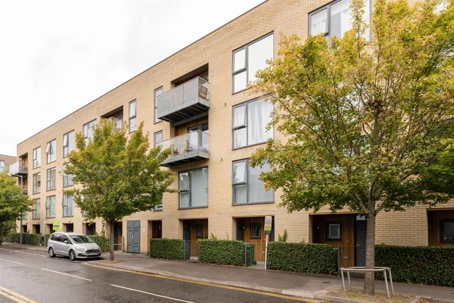 Furrow House E4